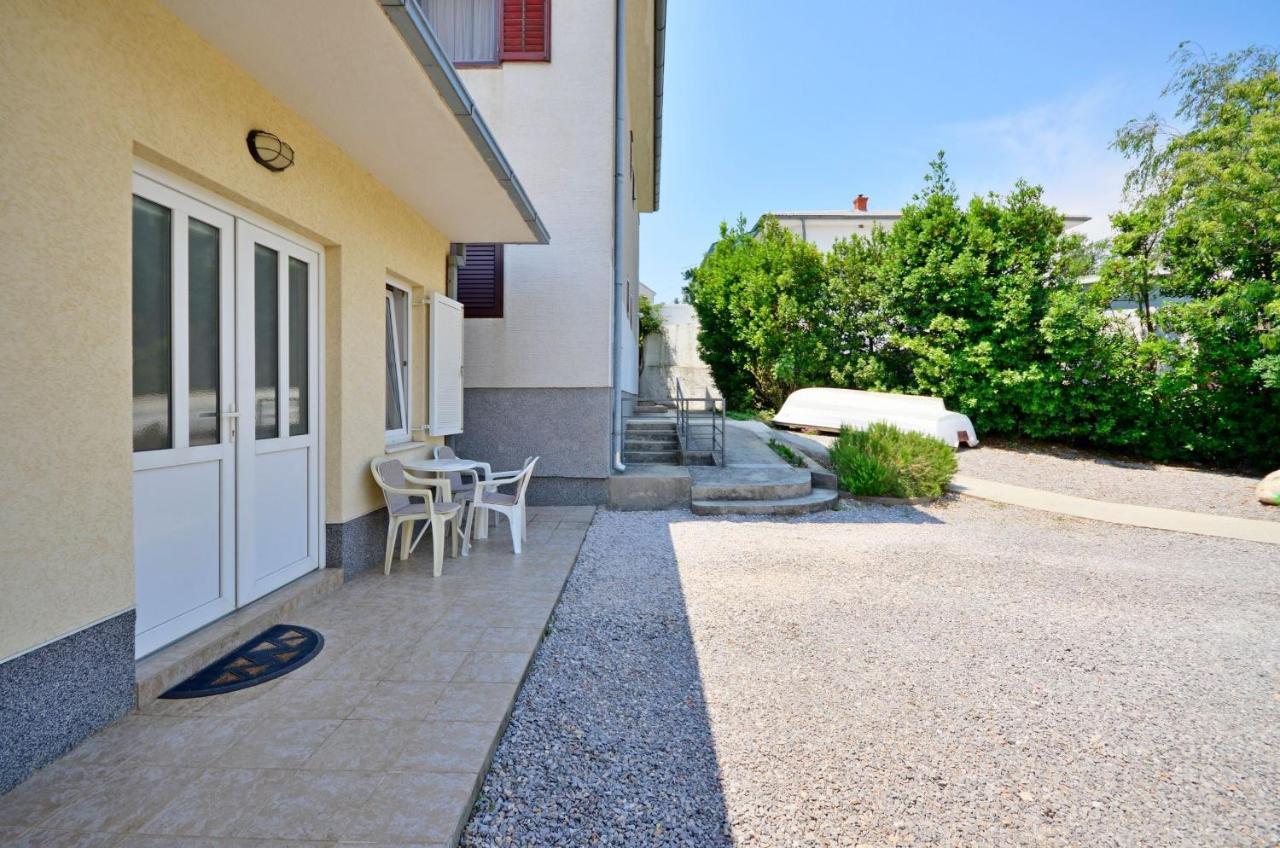 Apartments Branimir Novi Vinodolski Exterior foto